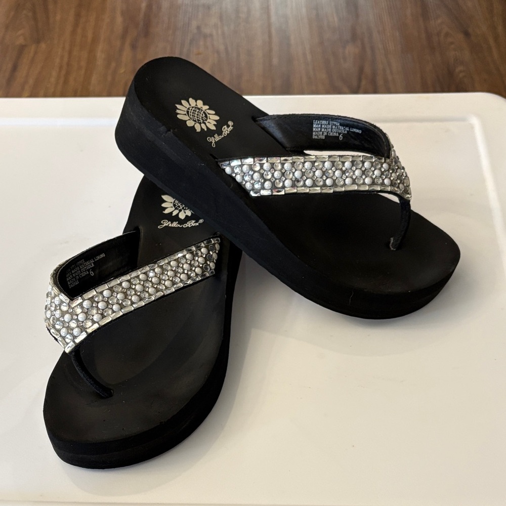 Yellow Box Black Sandals with Rhinestones